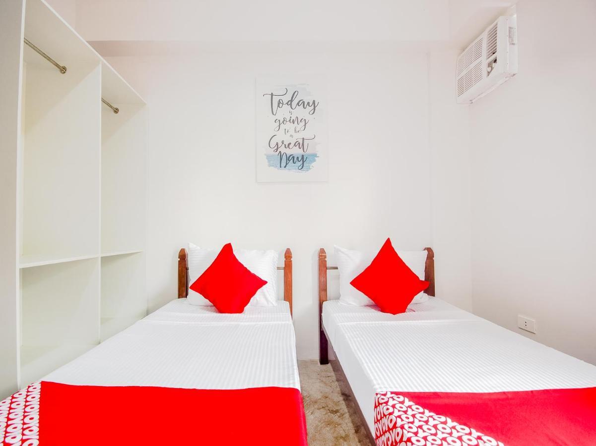 Gplace Hotel セブ市 エクステリア 写真